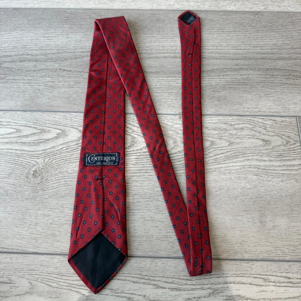 Vintage Centurion San Francisco Silk Tie Repeat Pattern 1960s 70's | 3.25